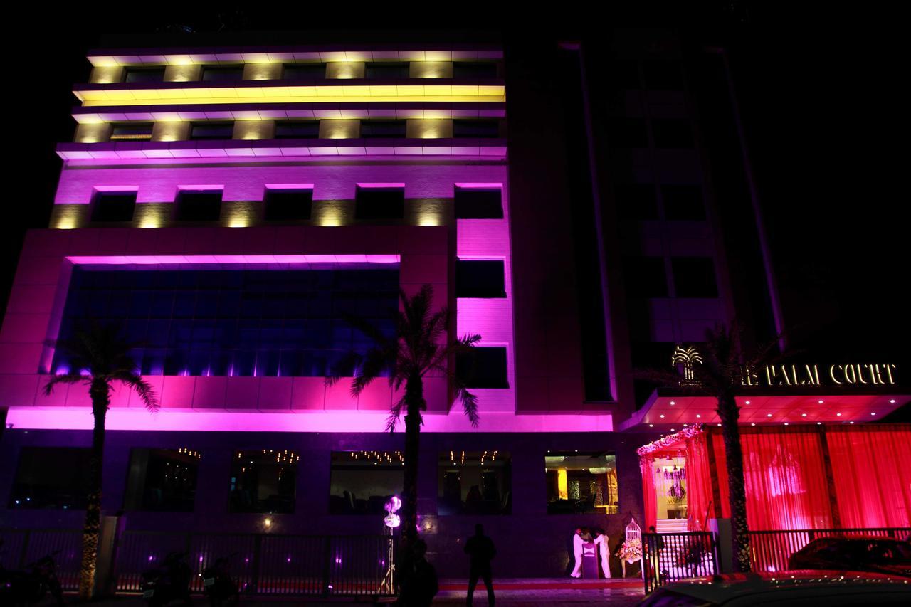Hotel The Palm Court Ludhiana Exterior foto